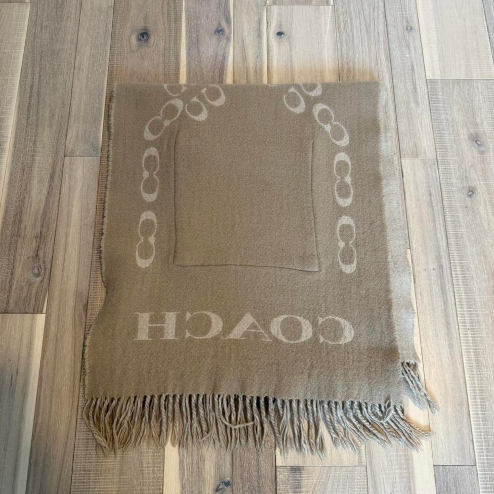 Woman's Coach Signature oversized muffler luxury #scarf - Picture 5 of 5